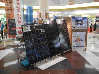 単結晶、多結晶の発電能力比較もその場でできます。